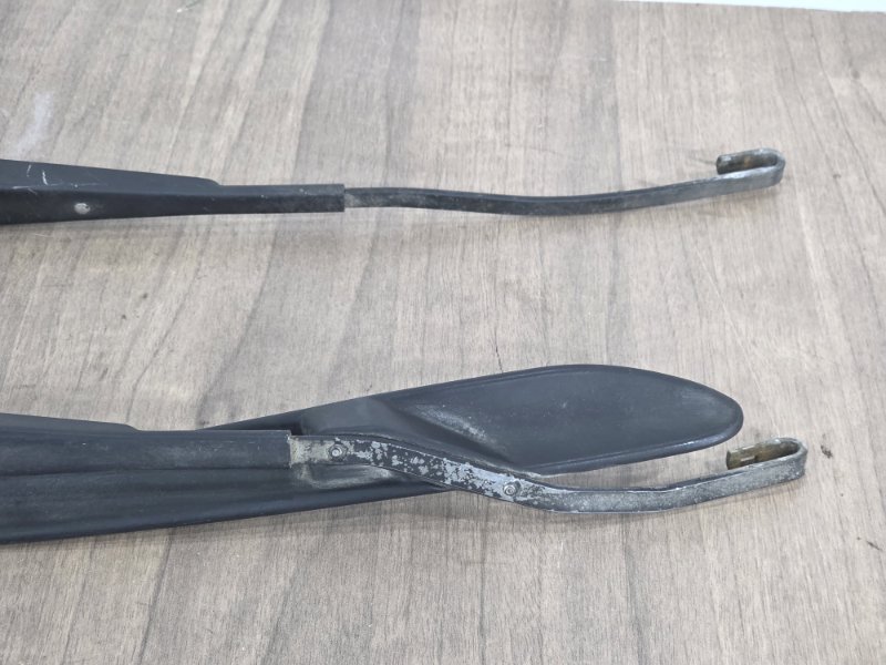 Поводок стеклоочистителя, 3500 рублей, Пешки