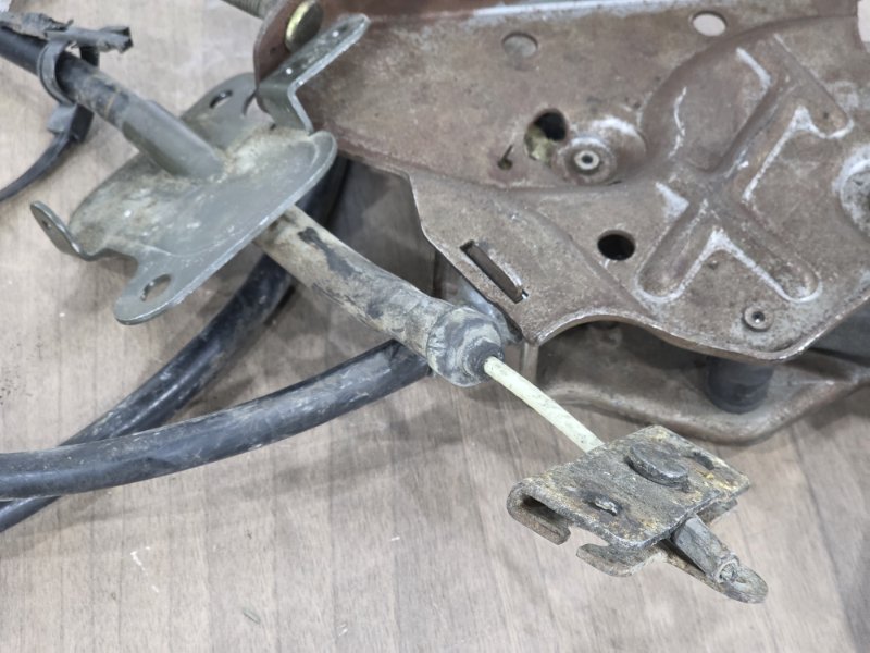 Педаль стояночного тормоза, 2500 рублей, Пешки