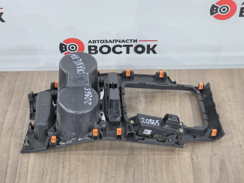 Кнопка стояночного тормоза, 2500 рублей, Пешки