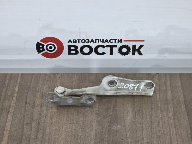 Петля капота, 1000 рублей, Пешки