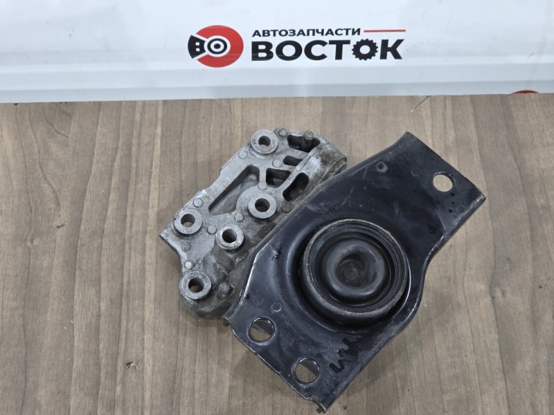 Подушка двигателя, 2000 рублей, Пешки