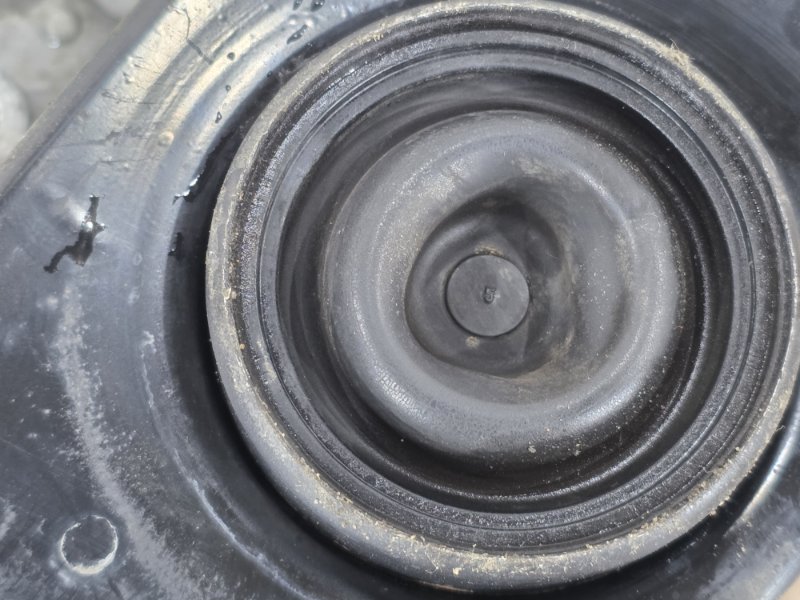 Подушка двигателя, 2000 рублей, Пешки