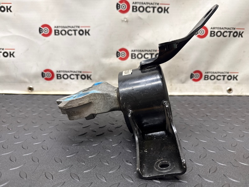 Подушка двигателя, 3000 рублей, Пешки