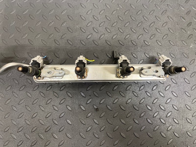 Форсунка топливная, 2000 рублей, Пешки