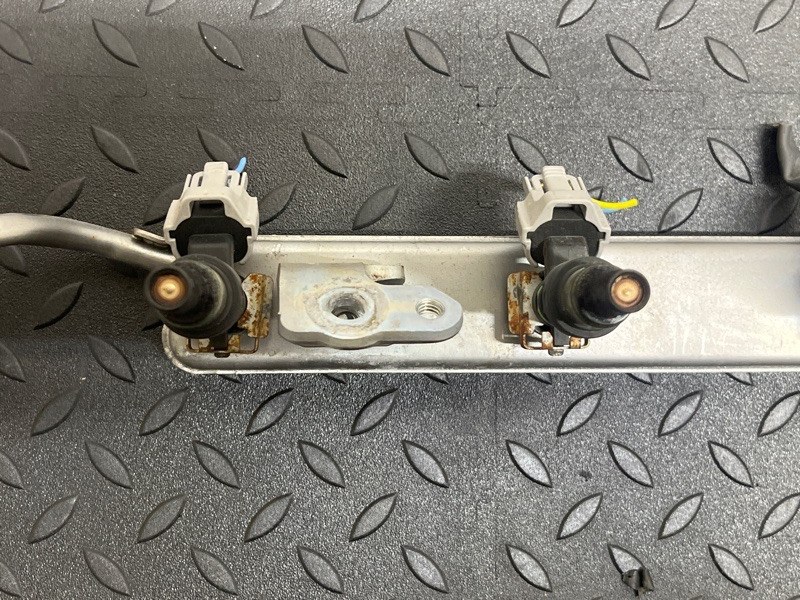 Форсунка топливная, 2000 рублей, Пешки