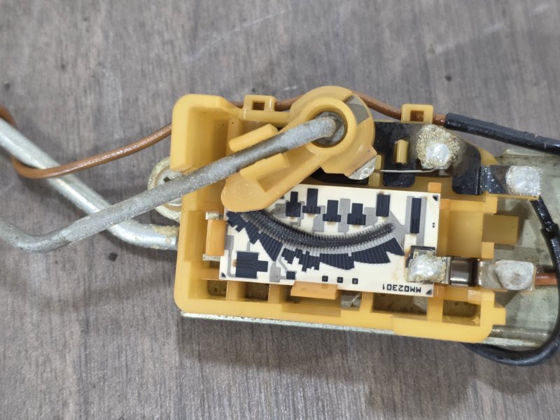 Датчик уровня топлива, 3000 рублей, Пешки