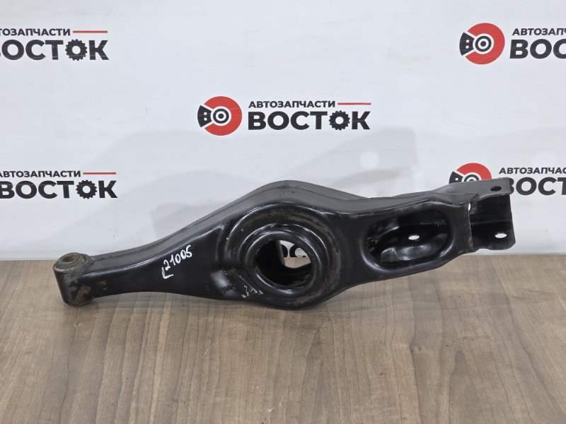 Рычаг нижний, 1500 рублей, Пешки