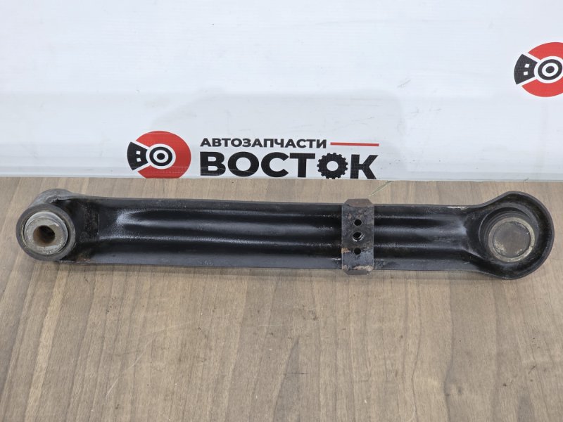 Рычаг нижний, 2000 рублей, Пешки