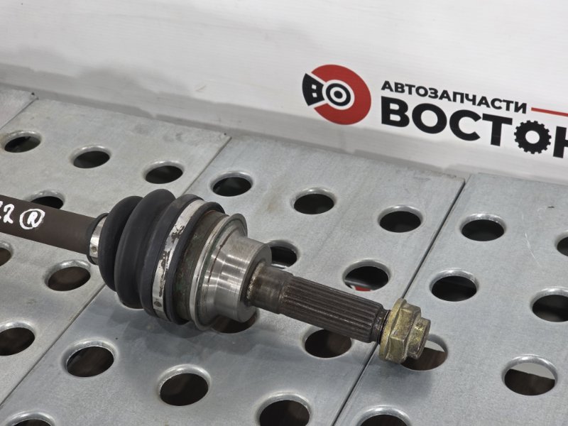 Привод, 2500 рублей, Пешки