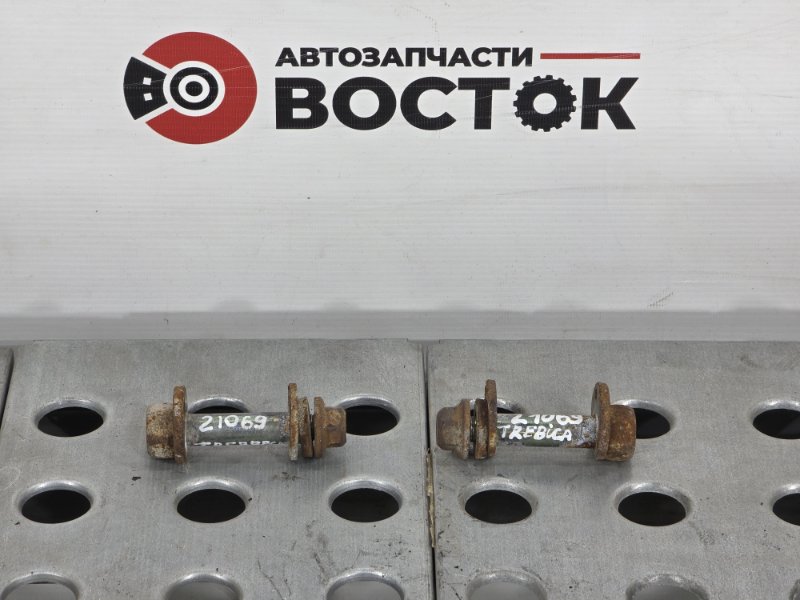 Болт развальный, 3000 рублей, Пешки