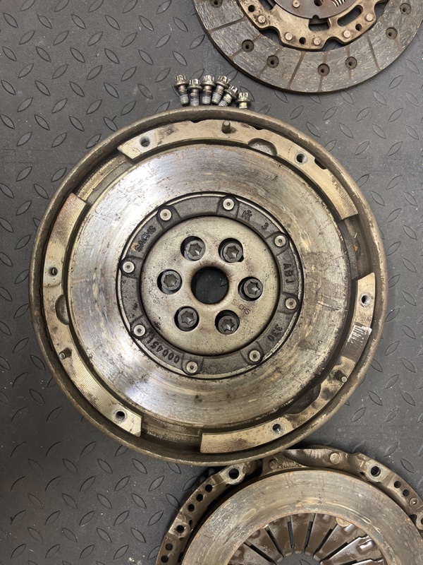 Маховик МКПП, 15500 рублей, Пешки