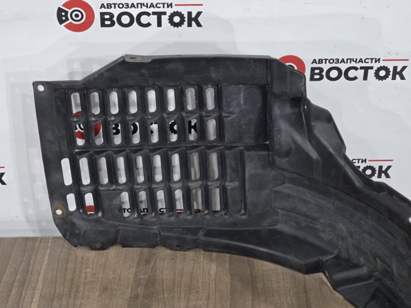 Подкрылок, 4000 рублей, Пешки