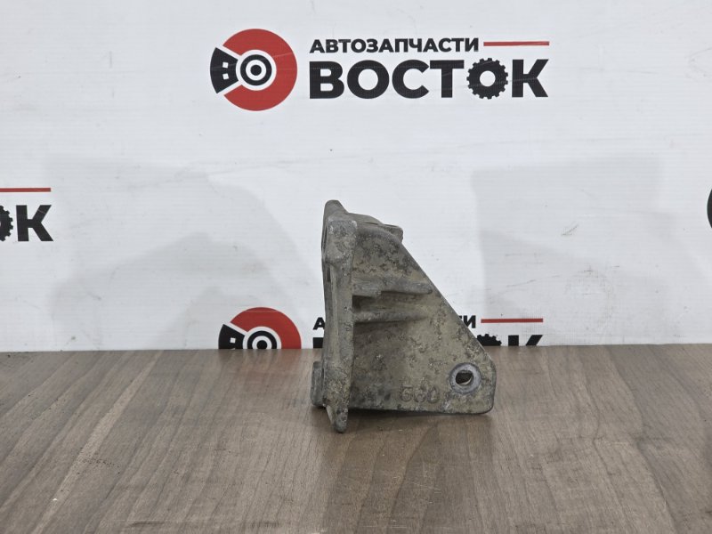 Кронштейн АКПП, 3000 рублей, Пешки