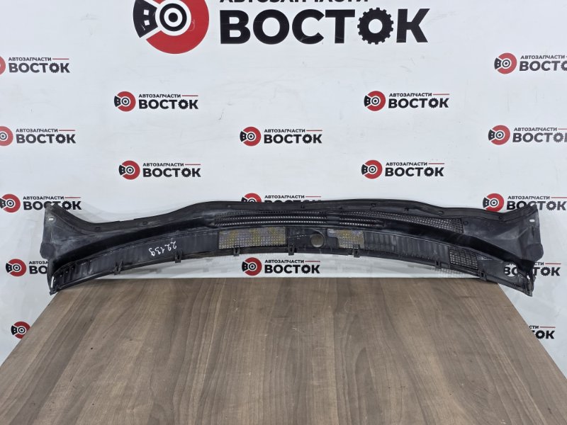 Решетка под лобовое стекло, 7500 рублей, Пешки