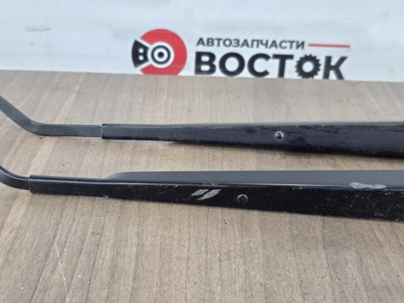Поводок стеклоочистителя, 4000 рублей, Пешки