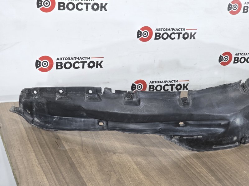 Подкрылок, 2000 рублей, Пешки