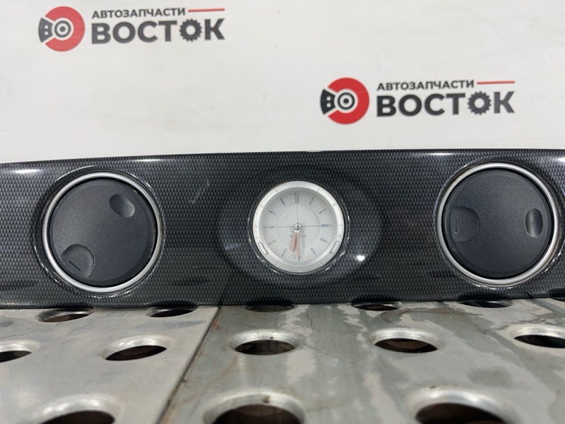 Накладка на торпедо, 5000 рублей, Пешки