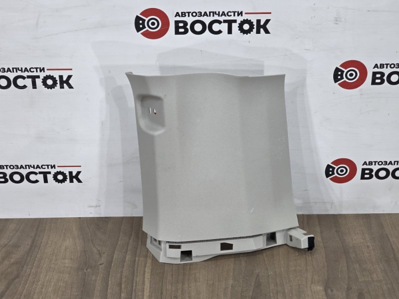 Накладка на стойку кузова, 2500 рублей, Пешки