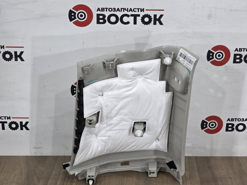 Накладка на стойку кузова, 2500 рублей, Пешки
