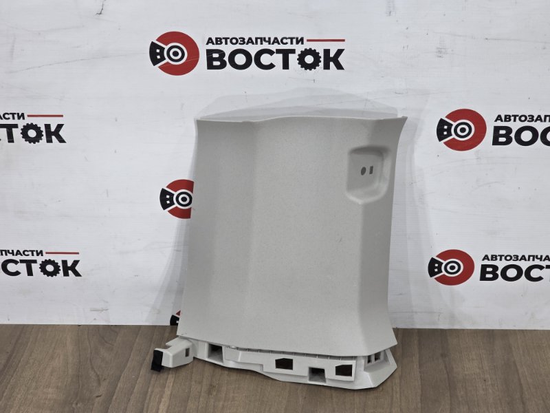Накладка на стойку кузова, 2500 рублей, Пешки