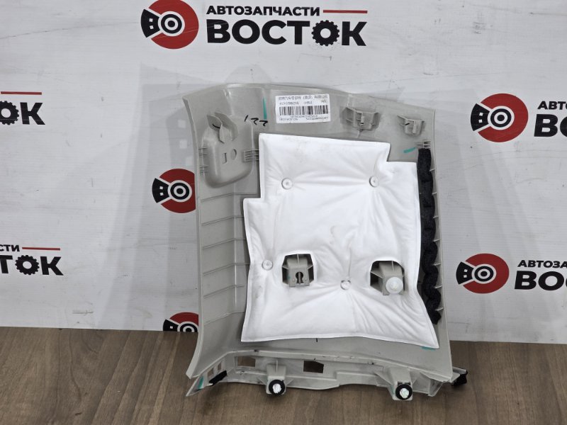 Накладка на стойку кузова, 2500 рублей, Пешки
