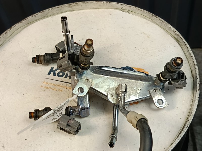 топливная рейка с форсунками, 3200 рублей, Красноярск