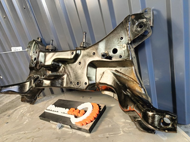 Балка подвески, 13000 рублей, Красноярск