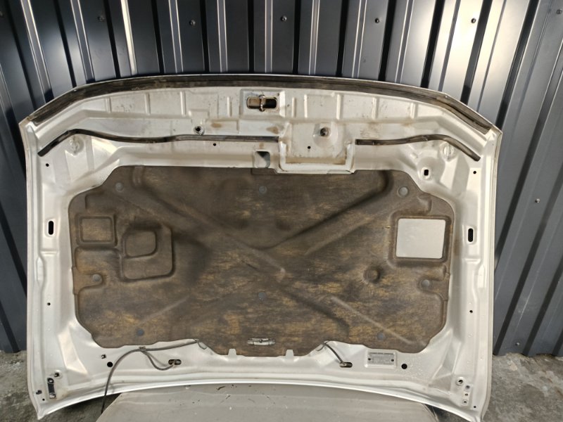 Капот, 15000 рублей, Красноярск