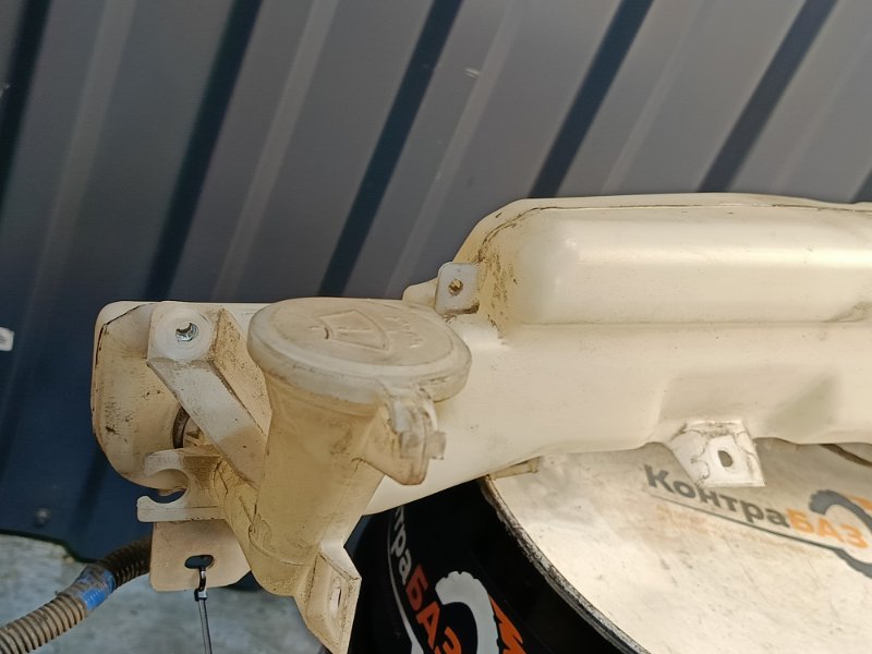 Бачок омывателя фар, 2100 рублей, Красноярск