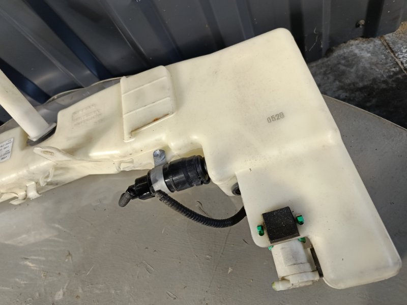 Бачок омывателя фар, 9500 рублей, Красноярск