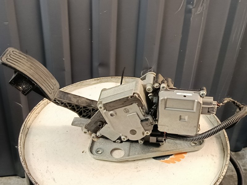 Педаль газа, 3200 рублей, Красноярск