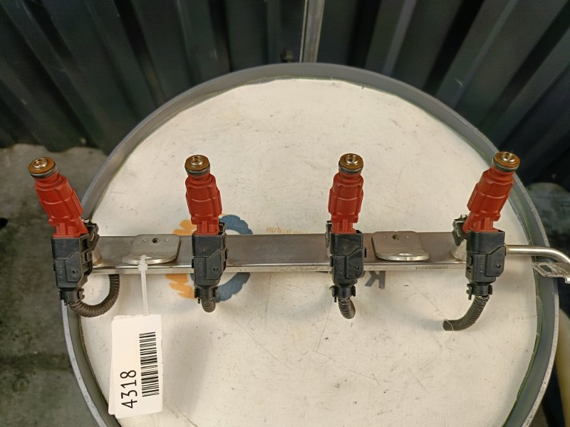 топливная рейка с форсунками, 3700 рублей, Красноярск