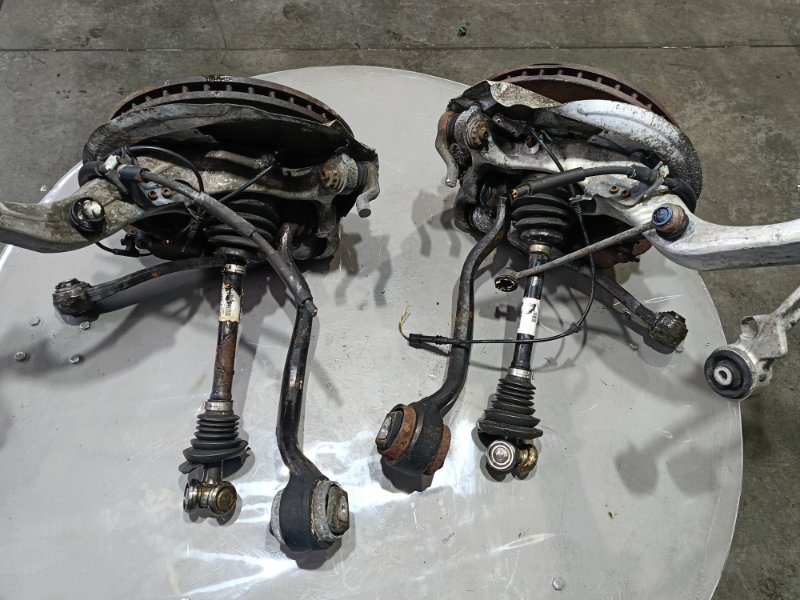 Кулак поворотный, 15800 рублей, Красноярск