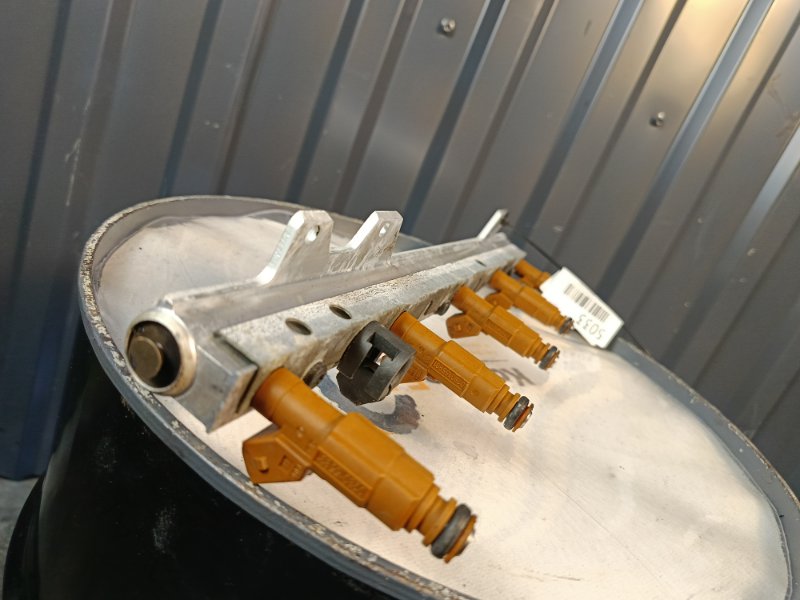 топливная рейка с форсунками, 4500 рублей, Красноярск