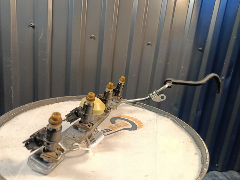 топливная рейка с форсунками, 800 рублей, Красноярск