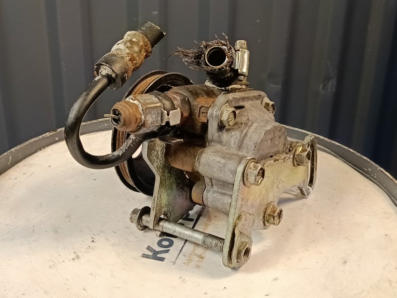 Насос гидроусилителя руля, 5000 рублей, Красноярск