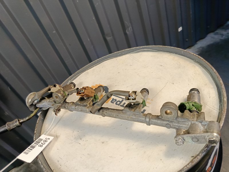 топливная рейка с форсунками, 7000 рублей, Красноярск