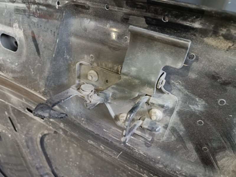 Капот, 23000 рублей, Красноярск