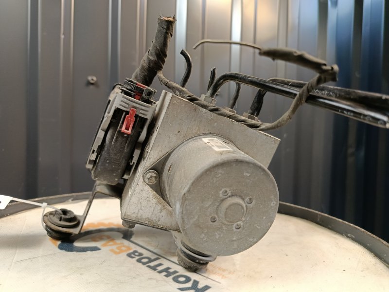 Блок ABS, 3000 рублей, Красноярск