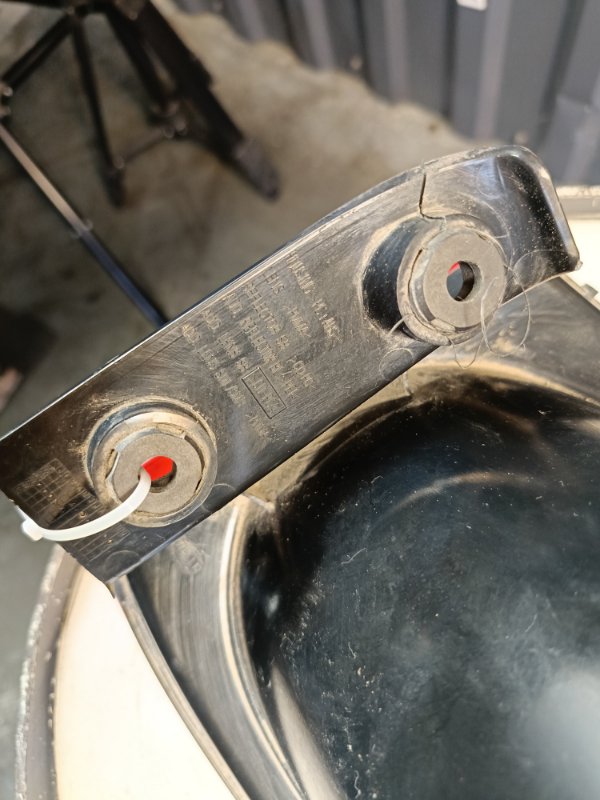 фонарь задний, 2000 рублей, Красноярск