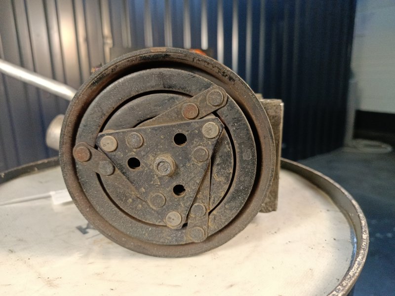 Компрессор кондиционера, 8000 рублей, Красноярск