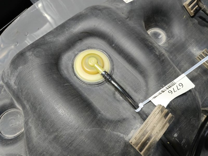 Бак топливный, 15000 рублей, Красноярск