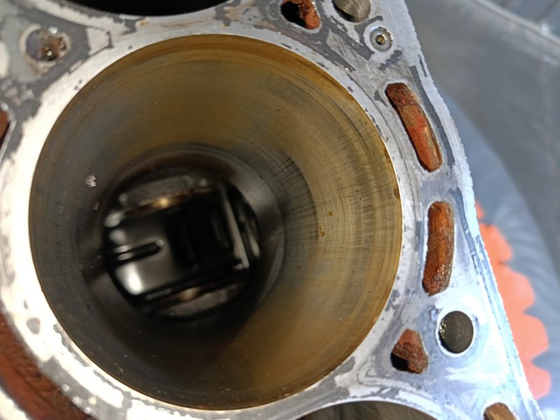 Блок цилиндров, 8000 рублей, Красноярск