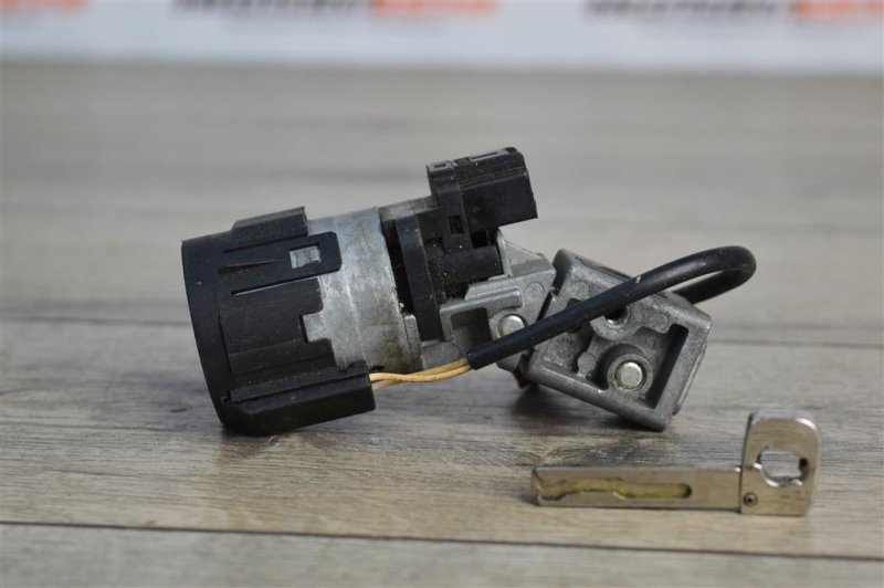 Замок зажигания, 1500 рублей, Москва