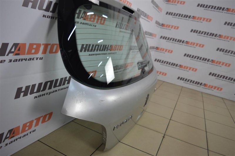 Крышка багажника, 3000 рублей, Москва