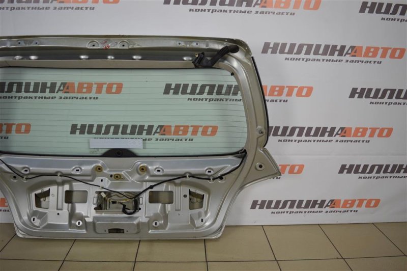 Крышка багажника, 3000 рублей, Москва