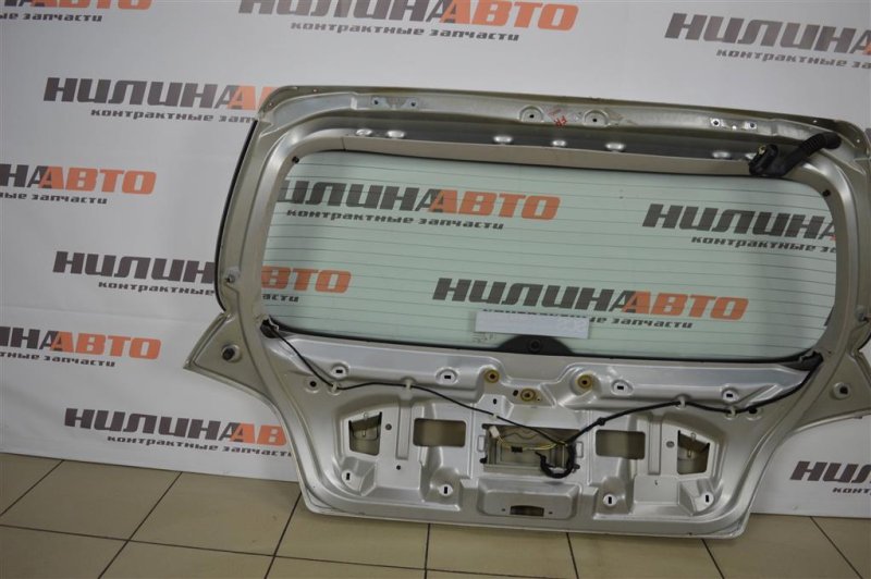 Крышка багажника, 3000 рублей, Москва