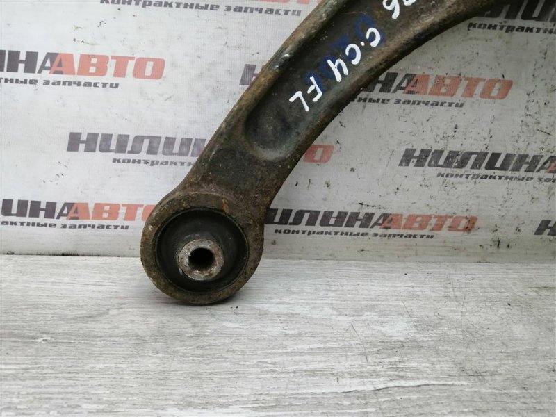 Рычаг передний нижний, 1500 рублей, Севастополь