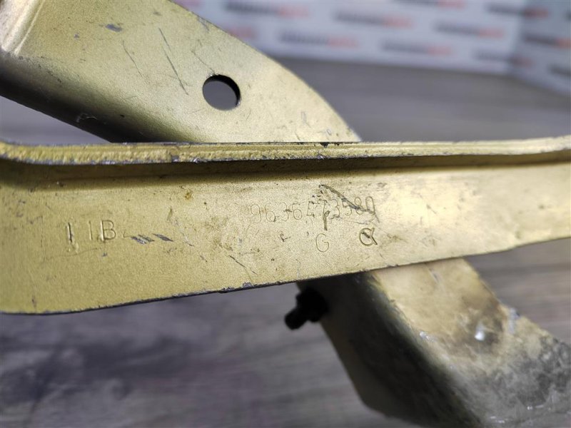 Петля капота, 400 рублей, Москва