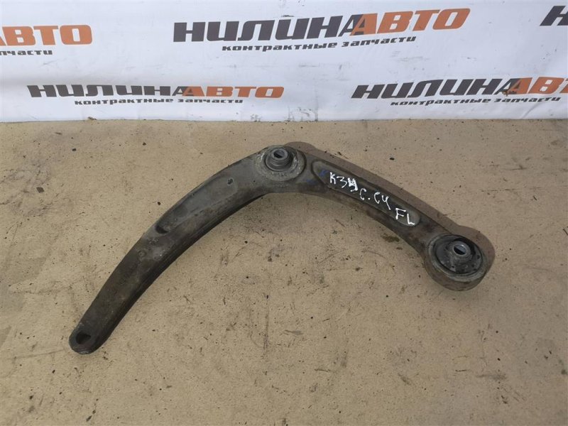 Рычаг передний нижний, 1500 рублей, Севастополь